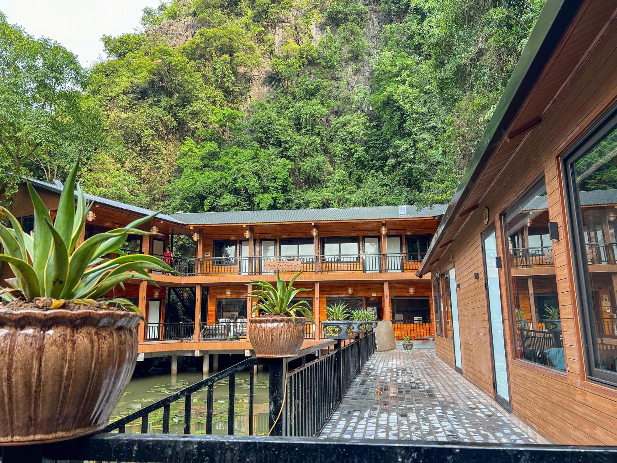 Tam Coc Homestay-ninh Binh * Vu Lam